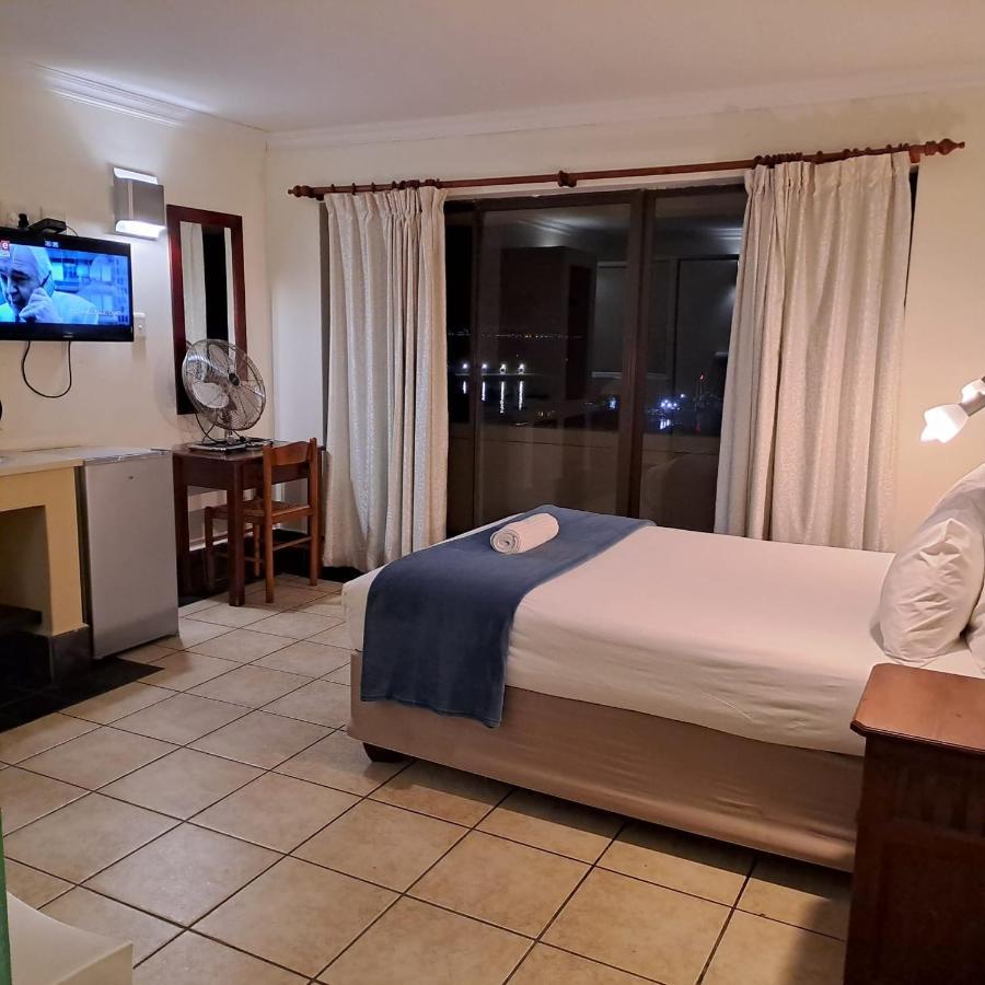 Green Door Guest House Mossel Bay Ngoại thất bức ảnh